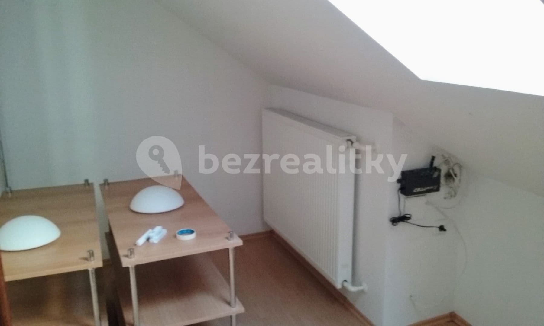 4 bedroom flat to rent, 228 m², 1. máje, Olomouc, Olomoucký Region 4 bedroom flat to rent, 228 m², 1. máje, Olomouc, Olomoucký Region