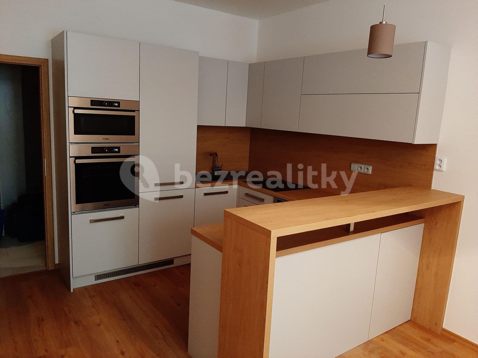 1 bedroom with open-plan kitchen flat to rent, 51 m², Písecká, Prague, Prague 1 bedroom with open-plan kitchen flat to rent, 51 m², Písecká, Prague, Prague
