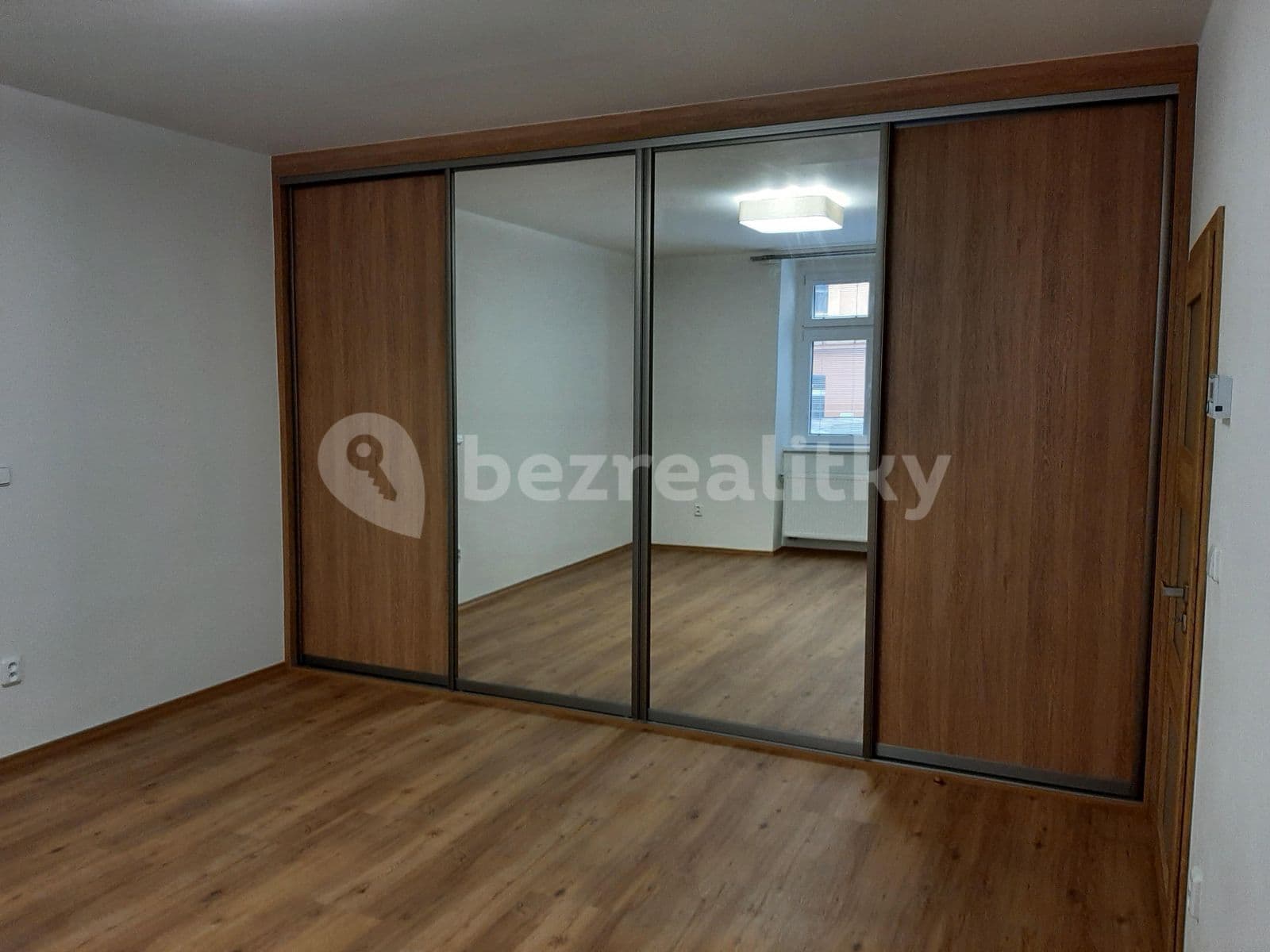 1 bedroom with open-plan kitchen flat to rent, 51 m², Písecká, Prague, Prague 1 bedroom with open-plan kitchen flat to rent, 51 m², Písecká, Prague, Prague