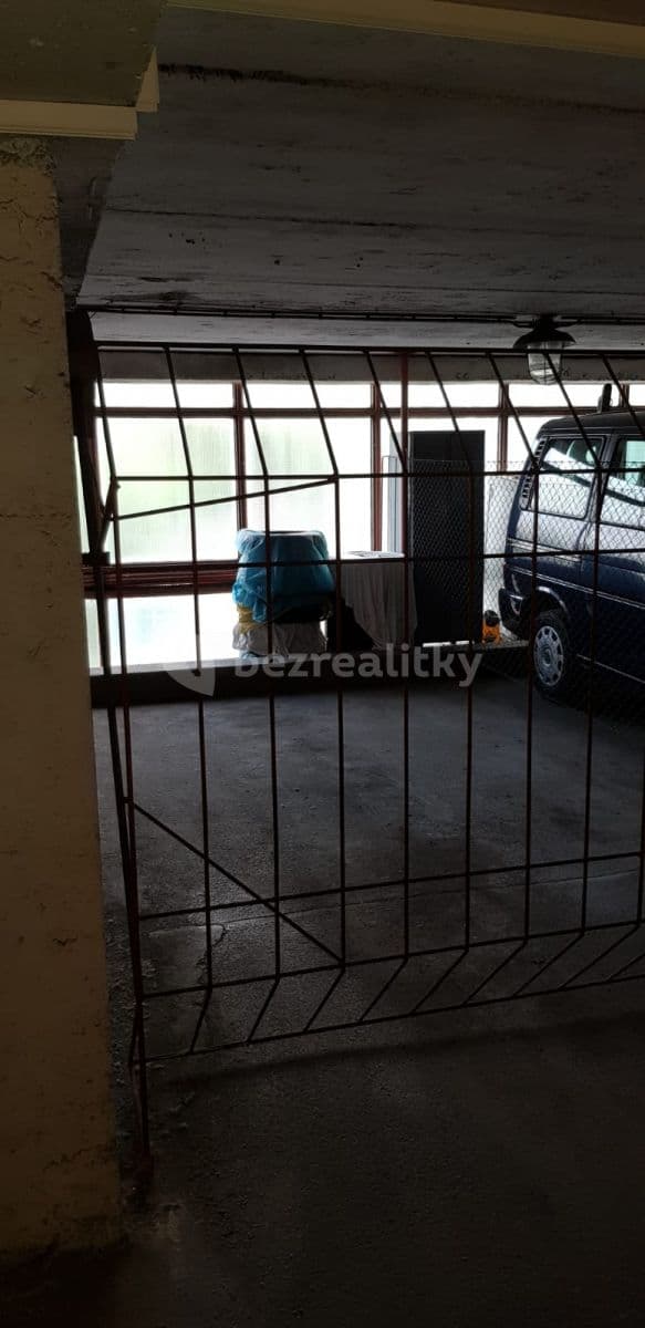 garage to rent, 18 m², Lovosická, Prague, Prague garage to rent, 18 m², Lovosická, Prague, Prague
