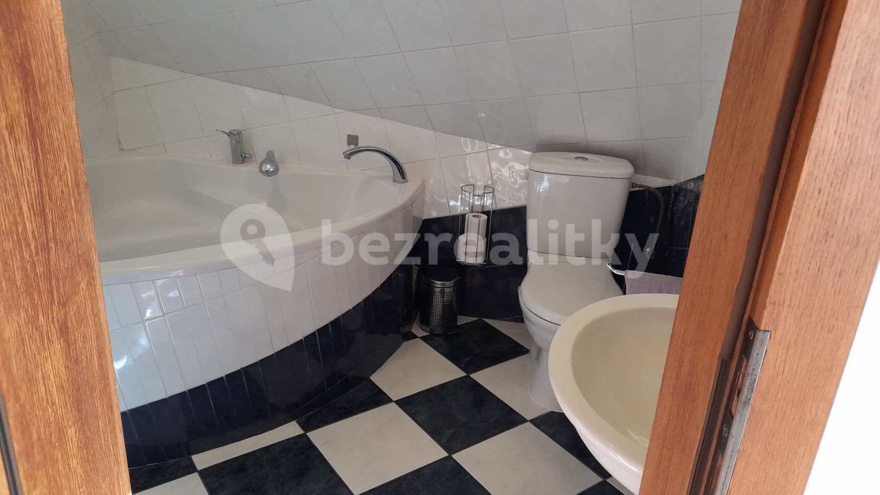 Small studio flat to rent, 40 m², Šeříková, Brno, Jihomoravský Region Small studio flat to rent, 40 m², Šeříková, Brno, Jihomoravský Region