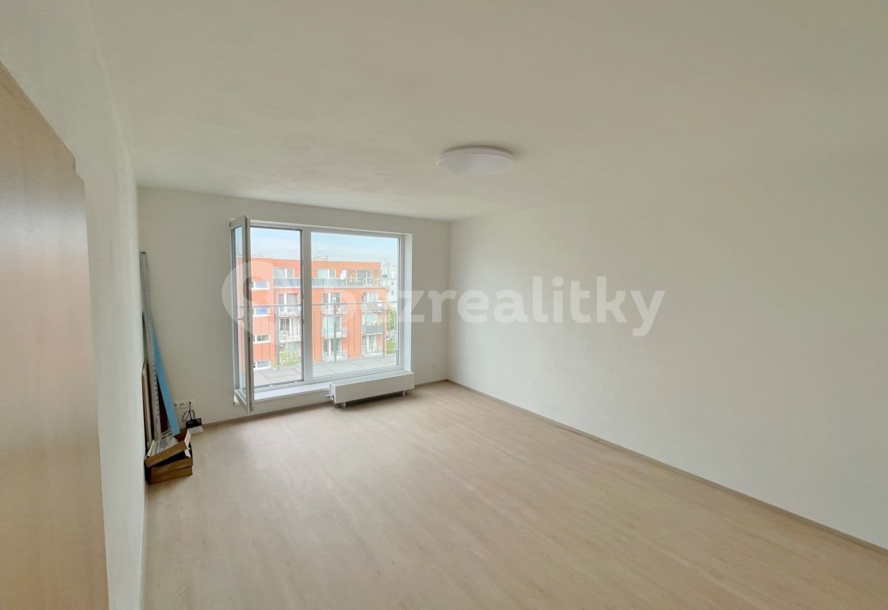 1 bedroom with open-plan kitchen flat to rent, 62 m², Ovesná, Hostivice, Středočeský Region 1 bedroom with open-plan kitchen flat to rent, 62 m², Ovesná, Hostivice, Středočeský Region