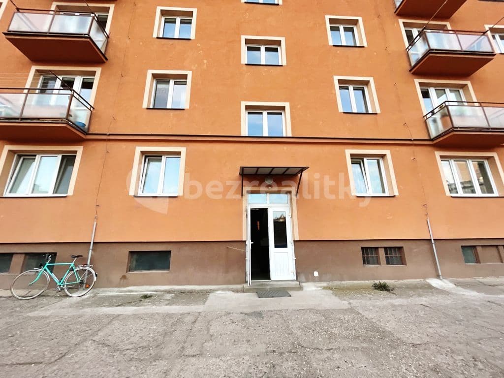 1 bedroom with open-plan kitchen flat to rent, 66 m², Puškinova, Hradec Králové, Královéhradecký Region 1 bedroom with open-plan kitchen flat to rent, 66 m², Puškinova, Hradec Králové, Královéhradecký Region