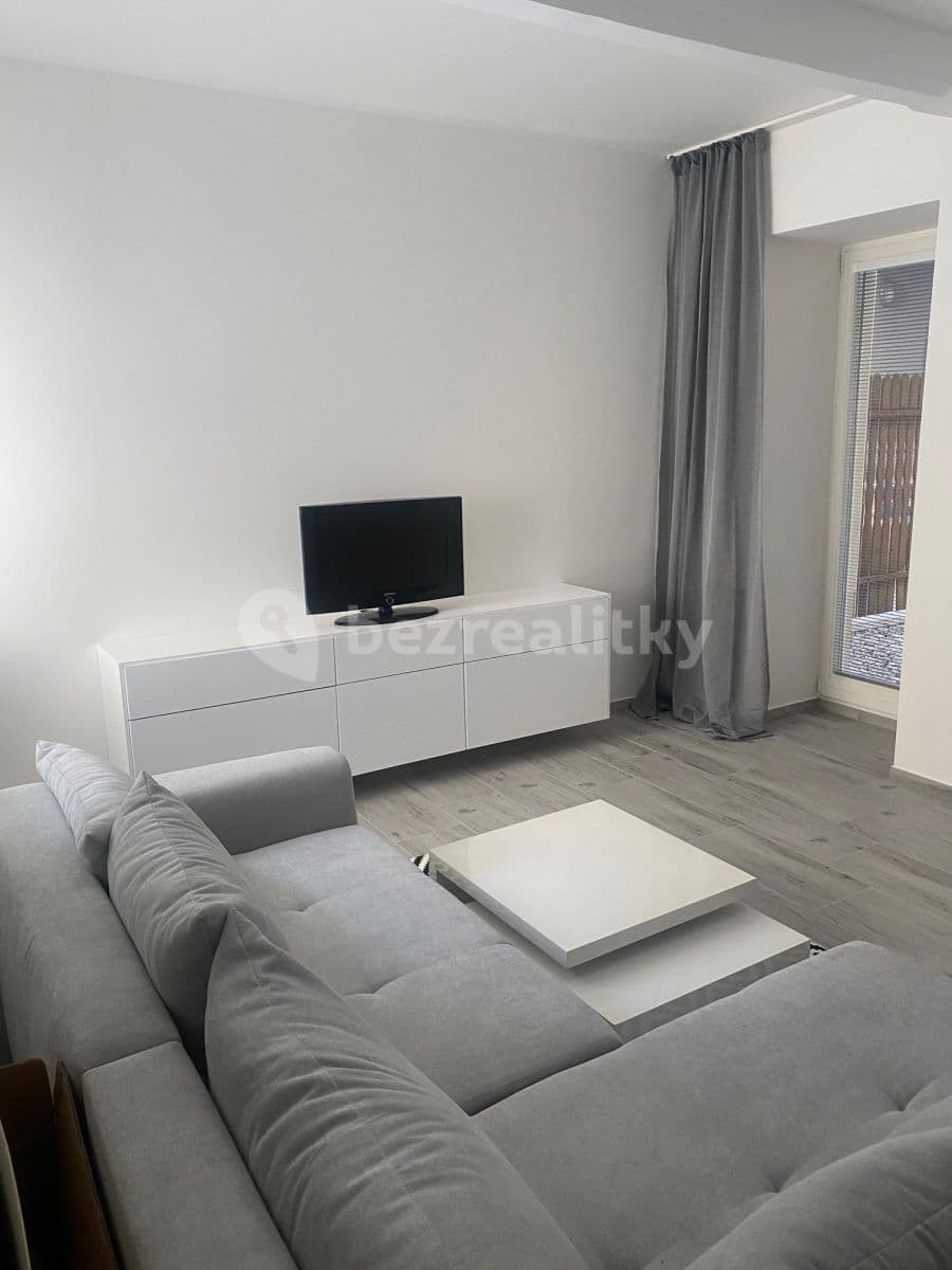 1 bedroom flat to rent, 50 m², Lermontovova, Bratislava - mestská časť Staré Mesto, Bratislavský Region 1 bedroom flat to rent, 50 m², Lermontovova, Bratislava - mestská časť Staré Mesto, Bratislavský Region