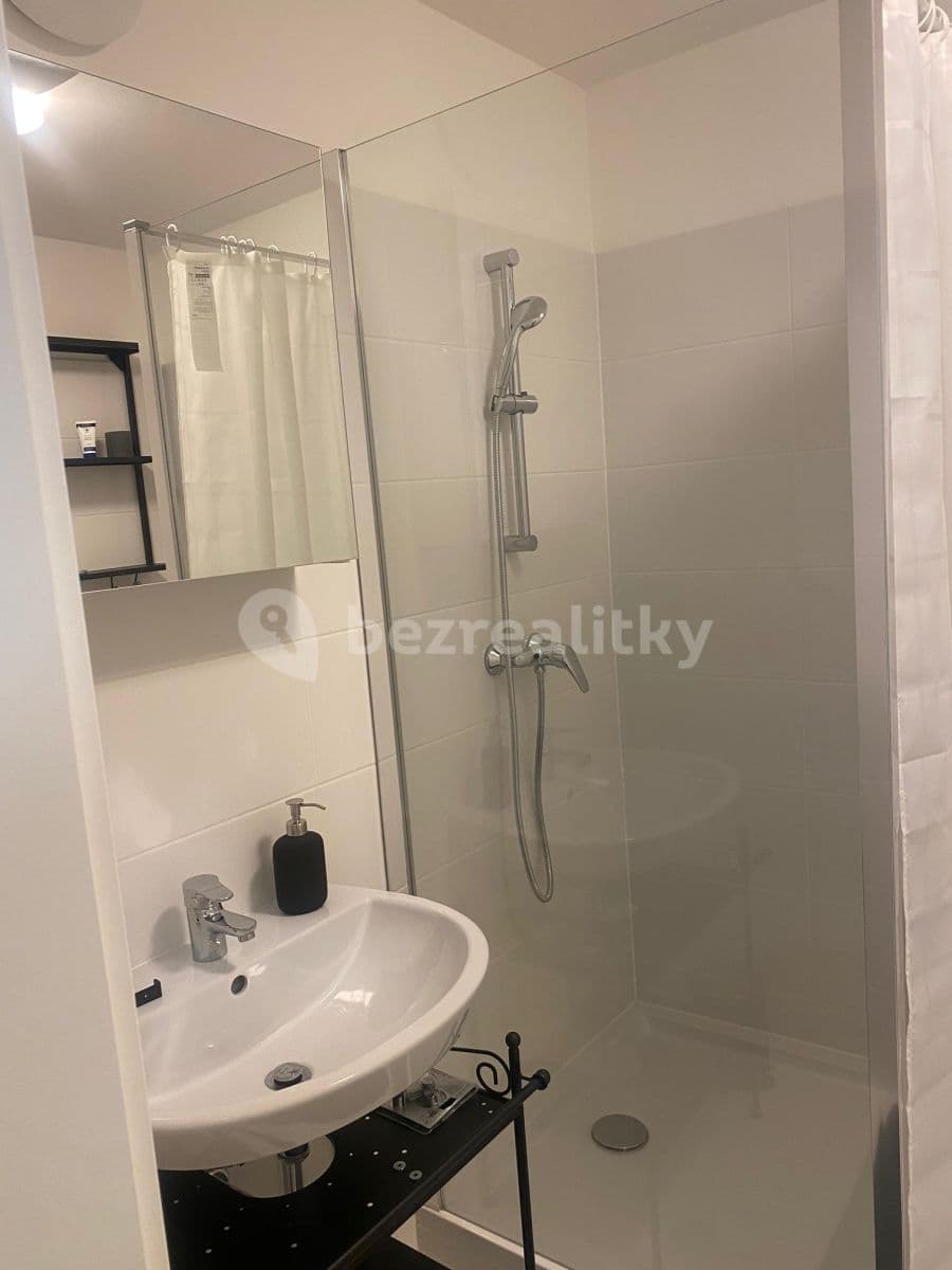 1 bedroom flat to rent, 50 m², Lermontovova, Bratislava - mestská časť Staré Mesto, Bratislavský Region 1 bedroom flat to rent, 50 m², Lermontovova, Bratislava - mestská časť Staré Mesto, Bratislavský Region