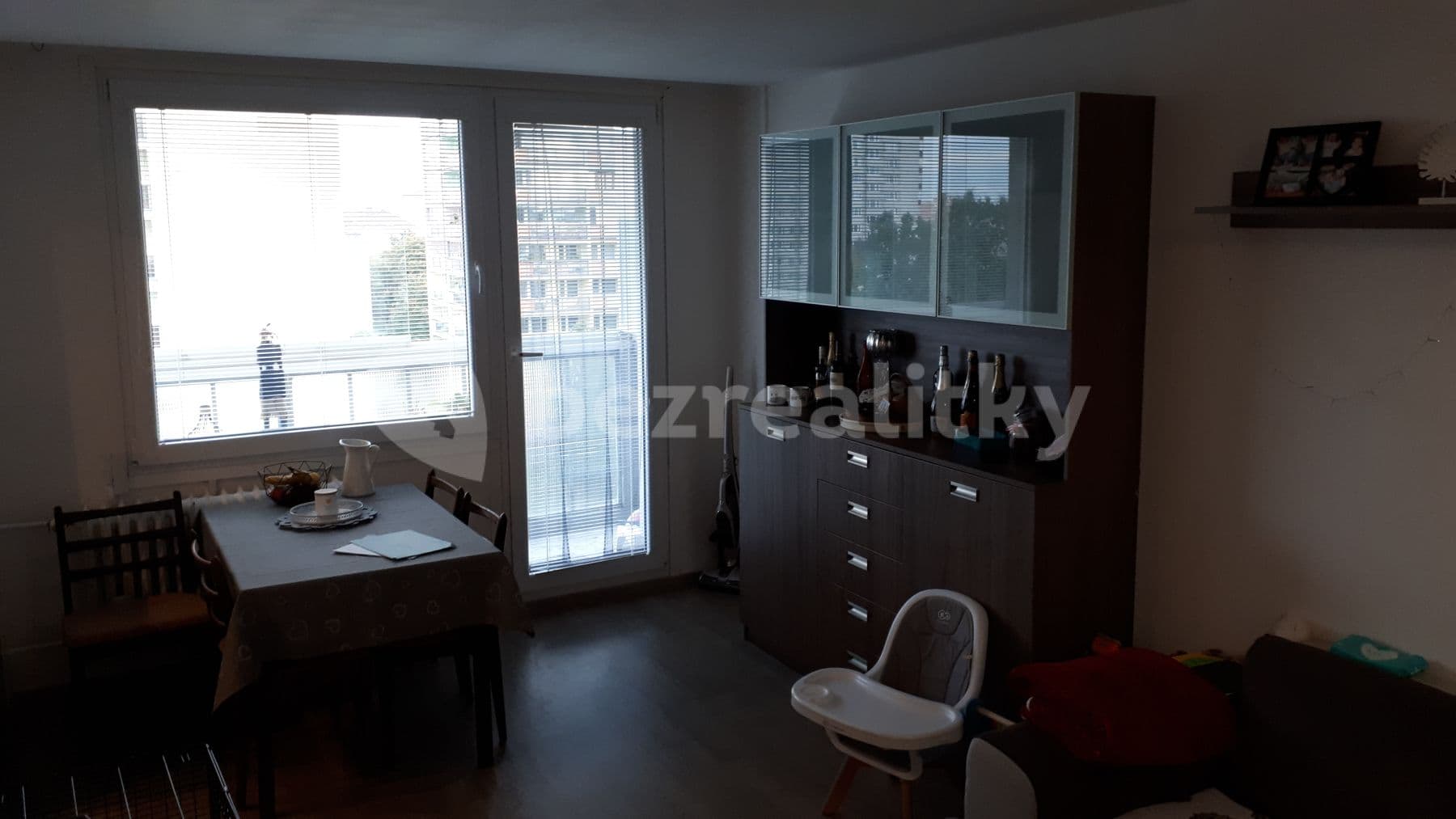 2 bedroom with open-plan kitchen flat to rent, 72 m², Na Skalkách, Neratovice, Středočeský Region 2 bedroom with open-plan kitchen flat to rent, 72 m², Na Skalkách, Neratovice, Středočeský Region