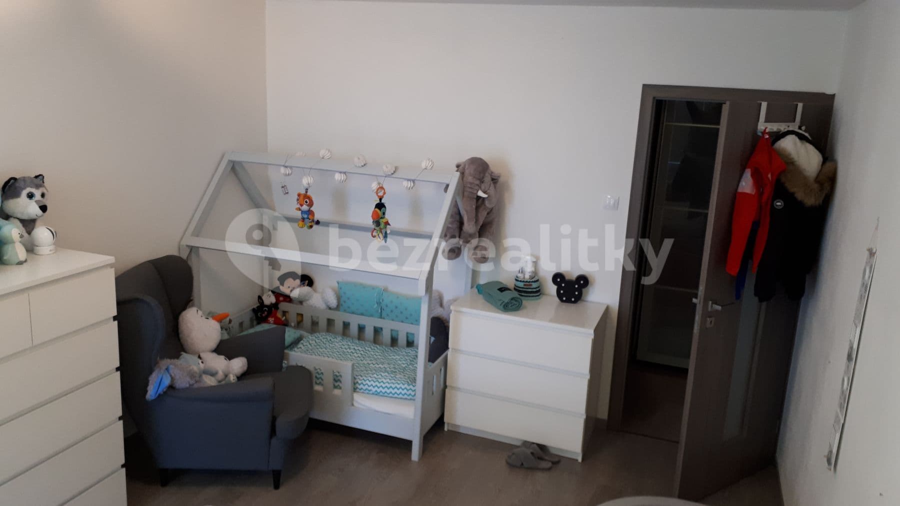 2 bedroom with open-plan kitchen flat to rent, 72 m², Na Skalkách, Neratovice, Středočeský Region 2 bedroom with open-plan kitchen flat to rent, 72 m², Na Skalkách, Neratovice, Středočeský Region