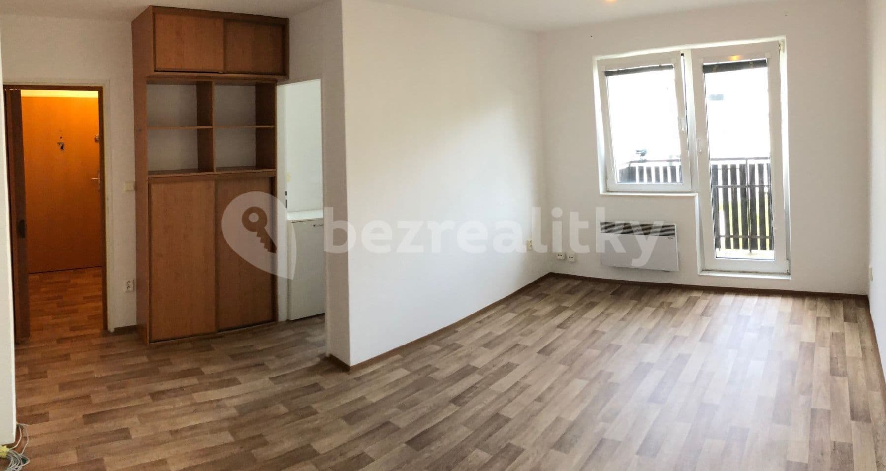 1 bedroom flat to rent, 30 m², Spojovací, Milovice, Středočeský Region 1 bedroom flat to rent, 30 m², Spojovací, Milovice, Středočeský Region