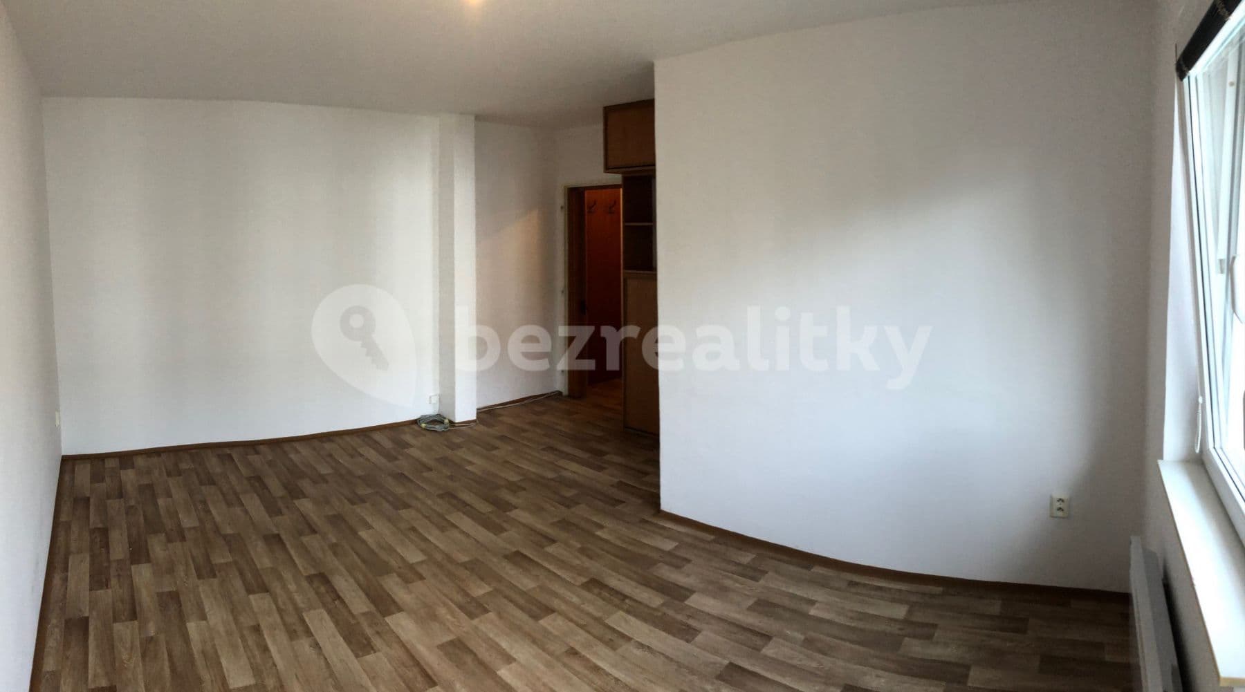 1 bedroom flat to rent, 30 m², Spojovací, Milovice, Středočeský Region 1 bedroom flat to rent, 30 m², Spojovací, Milovice, Středočeský Region