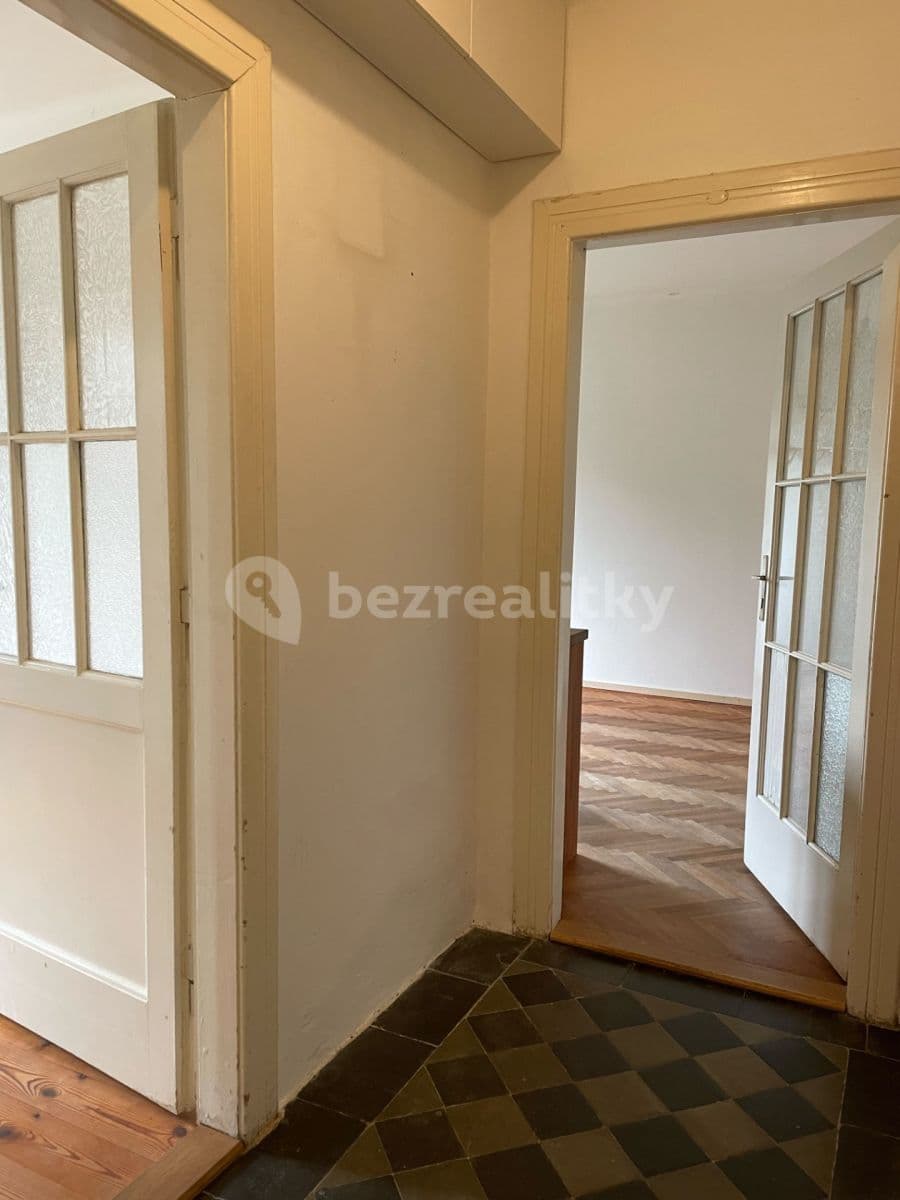 1 bedroom with open-plan kitchen flat to rent, 42 m², Nad Popelkou, Prague, Prague 1 bedroom with open-plan kitchen flat to rent, 42 m², Nad Popelkou, Prague, Prague