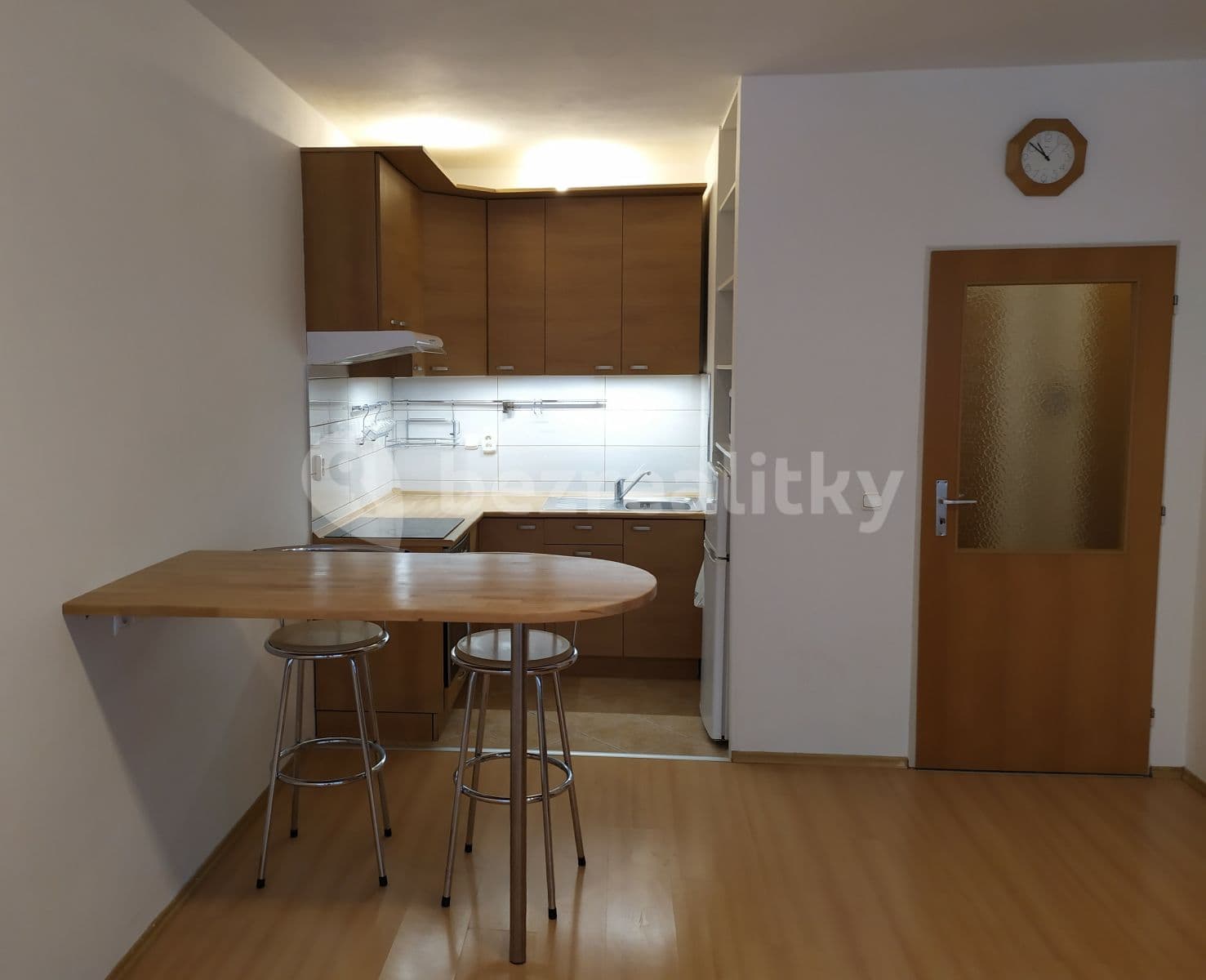 1 bedroom with open-plan kitchen flat to rent, 46 m², Kurta Konráda, Prague, Prague 1 bedroom with open-plan kitchen flat to rent, 46 m², Kurta Konráda, Prague, Prague