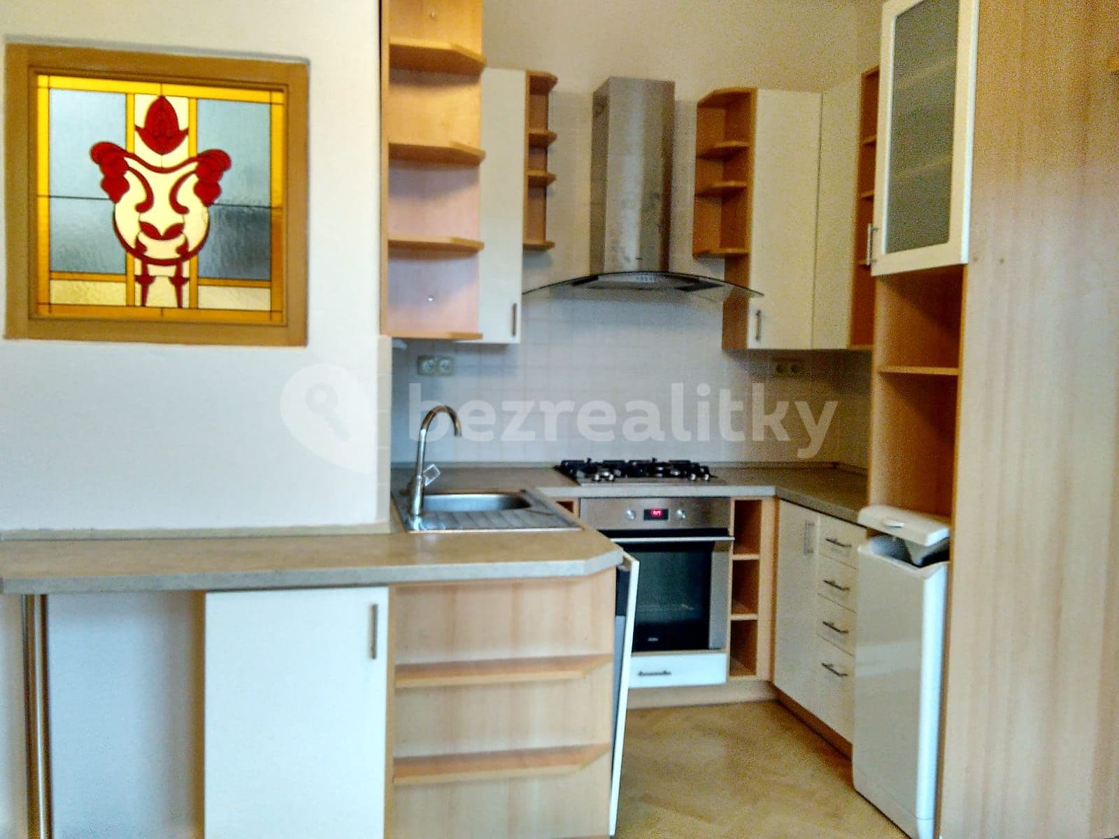 1 bedroom with open-plan kitchen flat to rent, 47 m², Šmeralova, Olomouc, Olomoucký Region 1 bedroom with open-plan kitchen flat to rent, 47 m², Šmeralova, Olomouc, Olomoucký Region