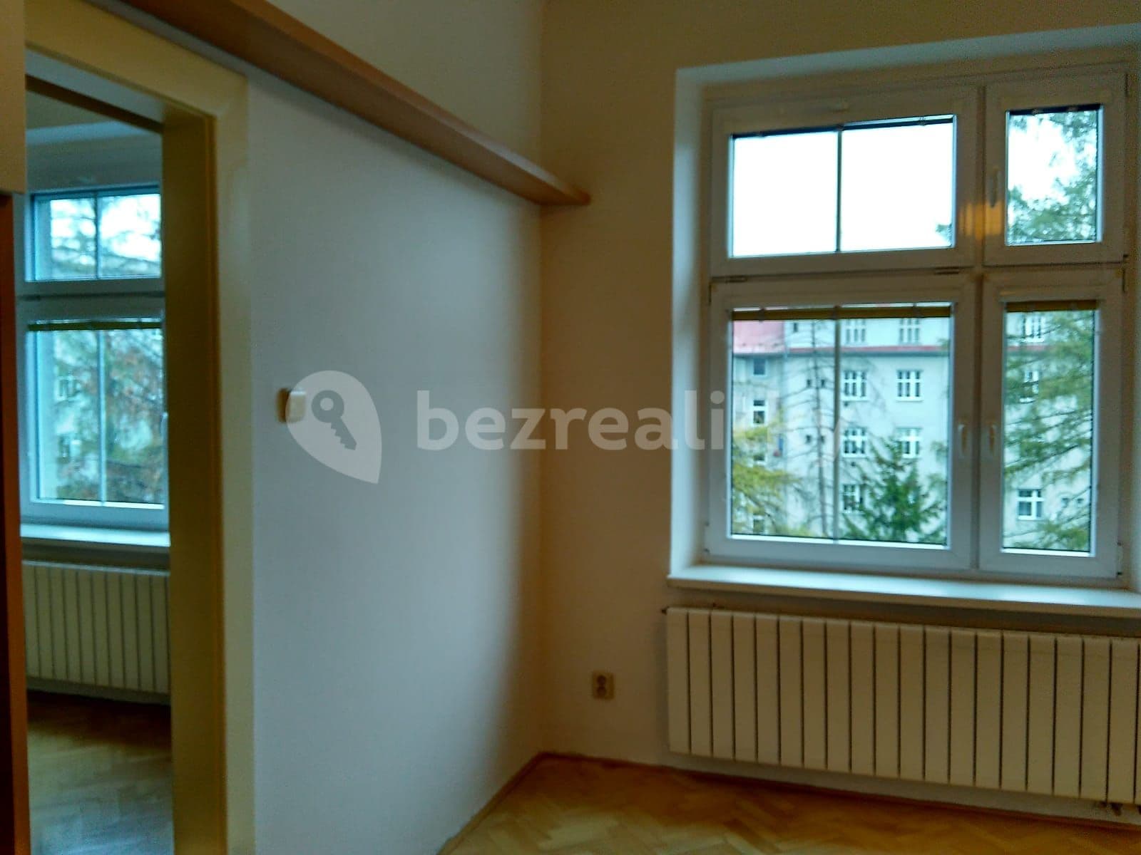 1 bedroom with open-plan kitchen flat to rent, 47 m², Šmeralova, Olomouc, Olomoucký Region 1 bedroom with open-plan kitchen flat to rent, 47 m², Šmeralova, Olomouc, Olomoucký Region