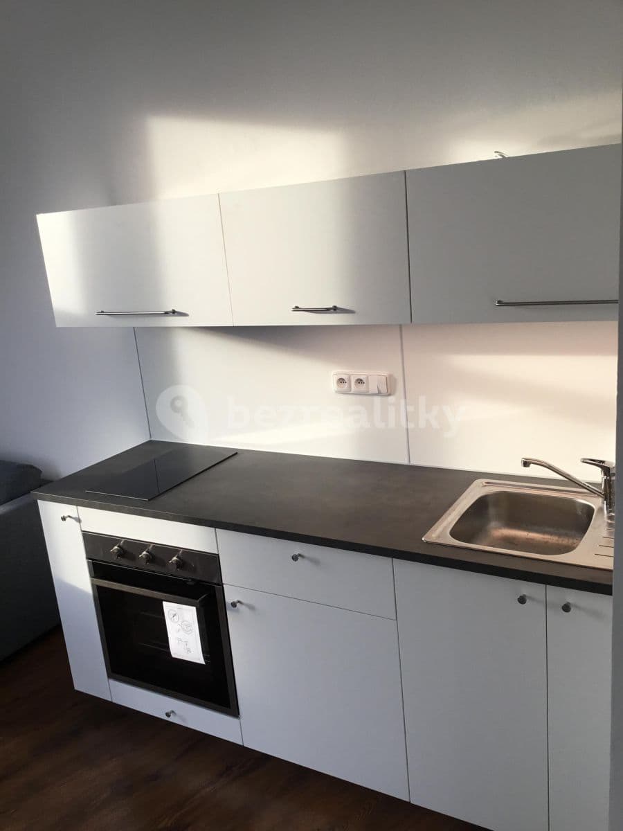 Studio flat to rent, 31 m², Zenklova, Prague, Prague Studio flat to rent, 31 m², Zenklova, Prague, Prague