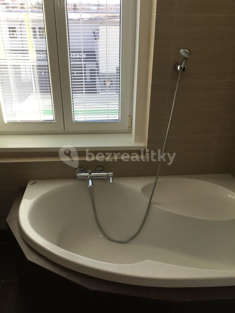 Studio flat to rent, 31 m², Zenklova, Prague, Prague Studio flat to rent, 31 m², Zenklova, Prague, Prague