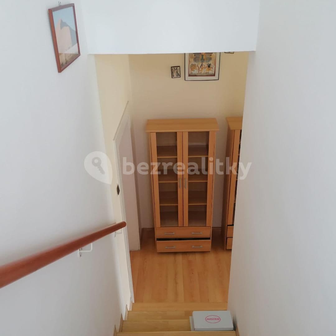 house to rent, 135 m², Révová, Mělník, Středočeský Region house to rent, 135 m², Révová, Mělník, Středočeský Region