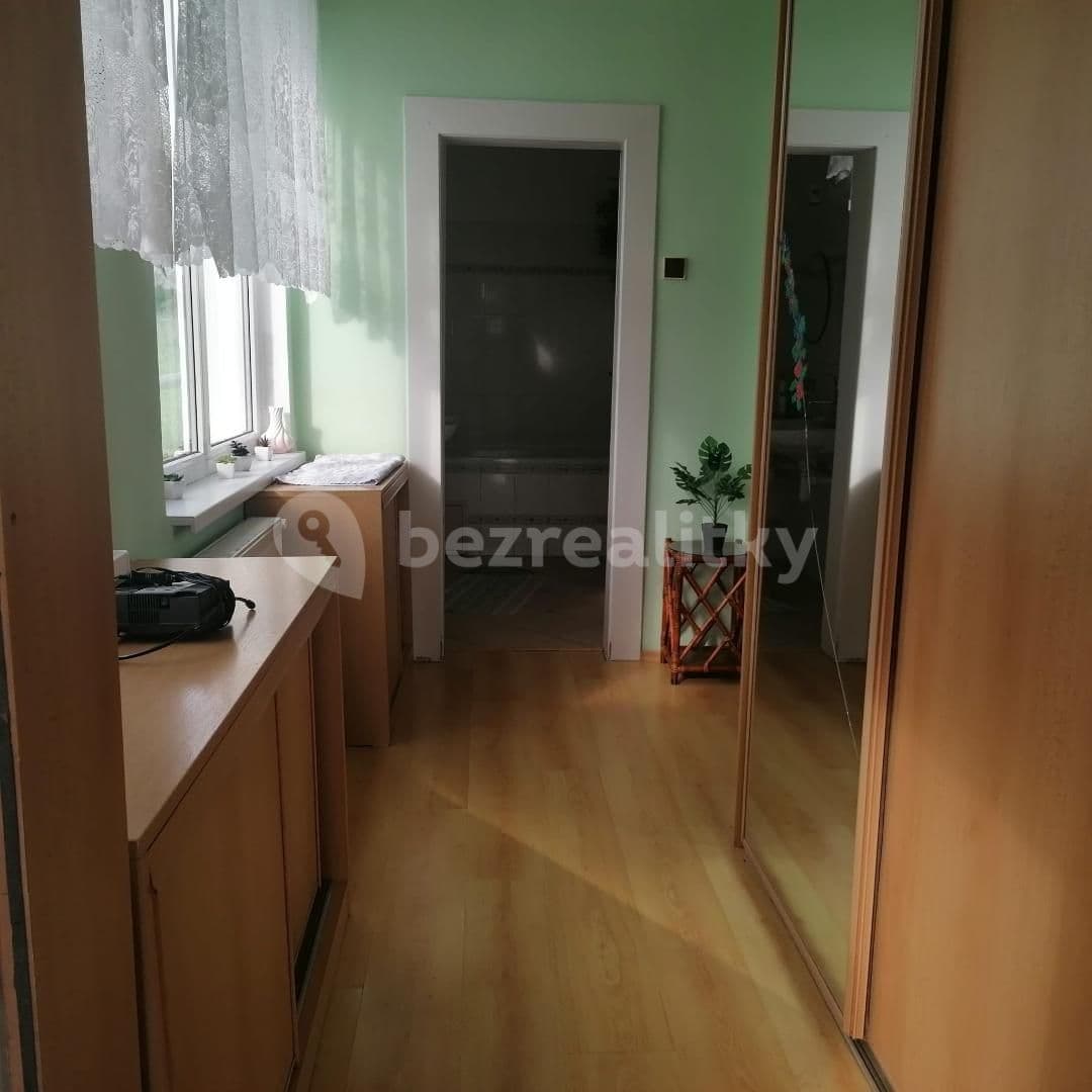 house to rent, 135 m², Révová, Mělník, Středočeský Region house to rent, 135 m², Révová, Mělník, Středočeský Region