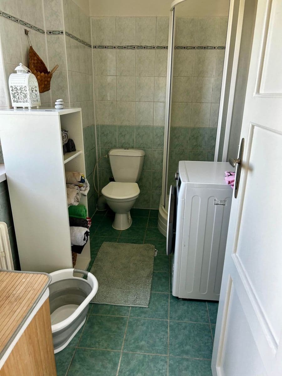 house to rent, 135 m², Révová, Mělník, Středočeský Region house to rent, 135 m², Révová, Mělník, Středočeský Region