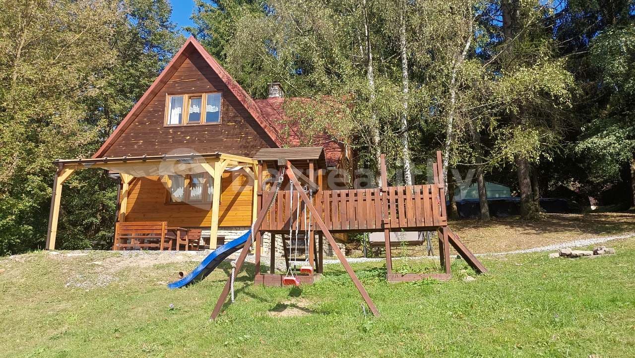 recreational property to rent, 0 m², Malá Bystřice, Zlínský Region recreational property to rent, 0 m², Malá Bystřice, Zlínský Region