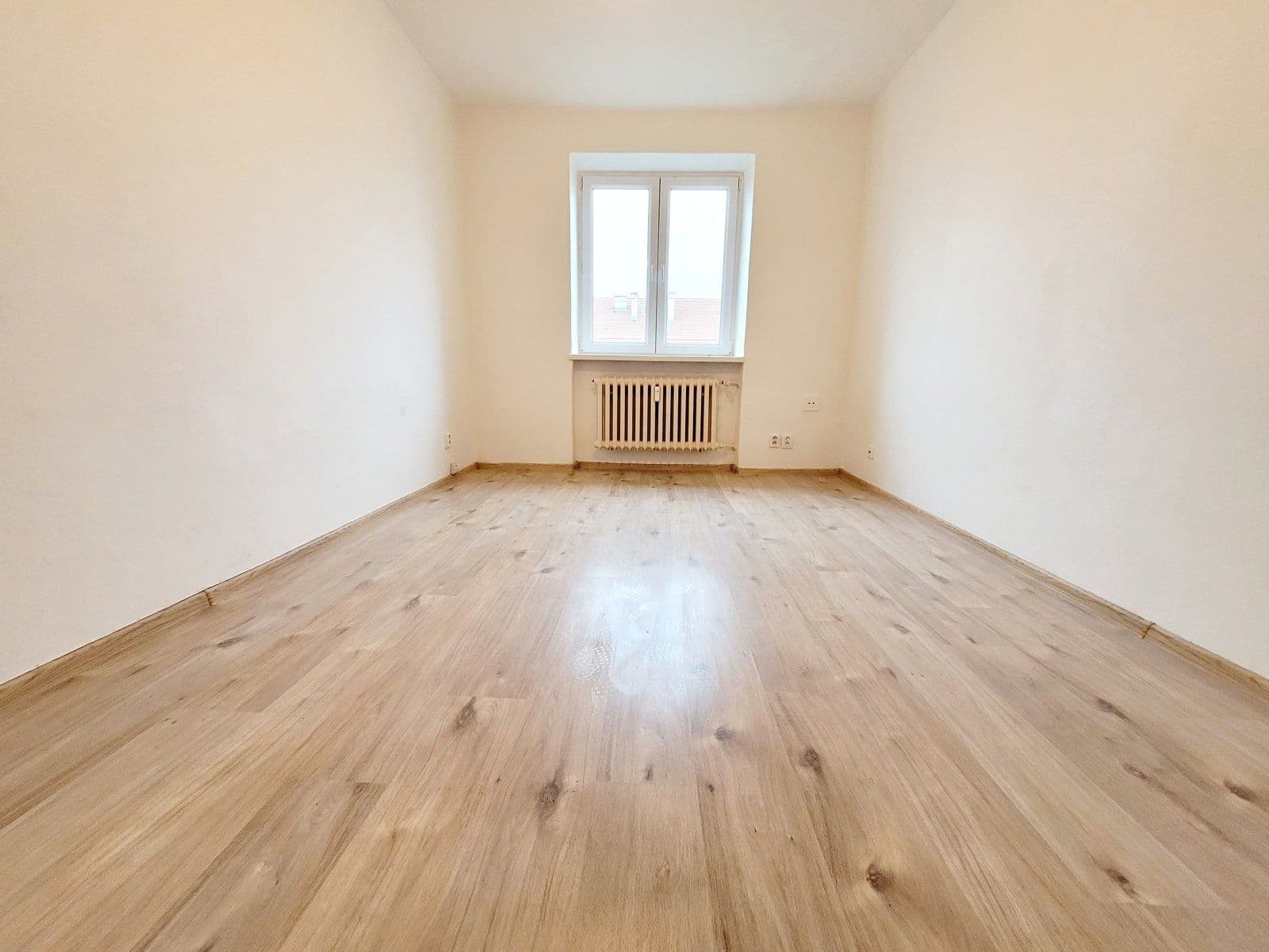 Studio flat to rent, 19 m², Hlavní třída, Havířov, Moravskoslezský Region Studio flat to rent, 19 m², Hlavní třída, Havířov, Moravskoslezský Region