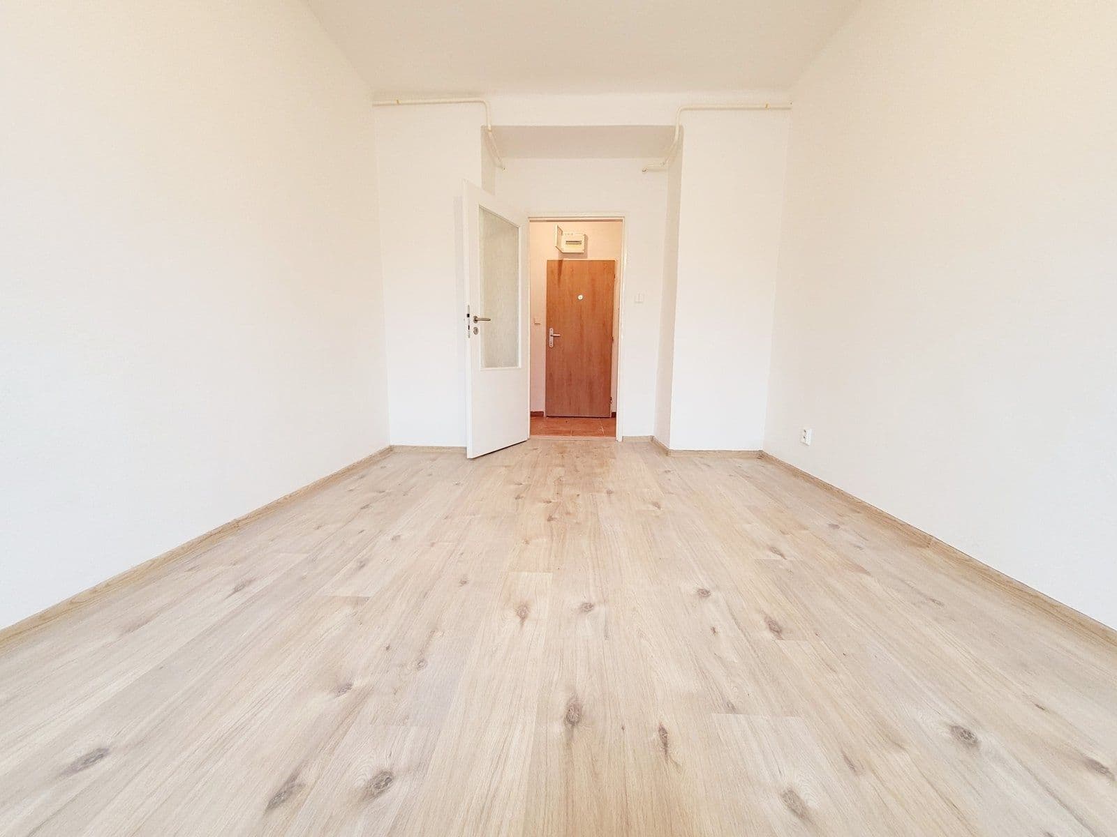 Studio flat to rent, 19 m², Hlavní třída, Havířov, Moravskoslezský Region Studio flat to rent, 19 m², Hlavní třída, Havířov, Moravskoslezský Region