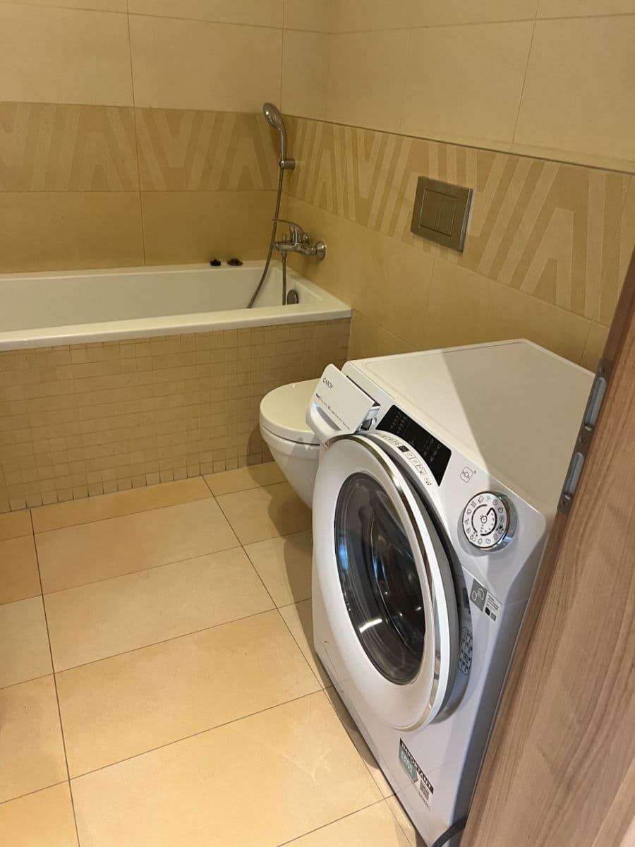 Studio flat to rent, 40 m², Modrého, Prague, Prague Studio flat to rent, 40 m², Modrého, Prague, Prague