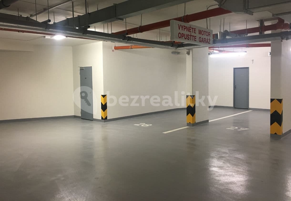 1 bedroom with open-plan kitchen flat to rent, 54 m², Sazovická, Prague, Prague 1 bedroom with open-plan kitchen flat to rent, 54 m², Sazovická, Prague, Prague