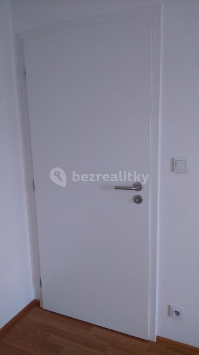 1 bedroom flat to rent, 35 m², V Úžlabině, Prague, Prague 1 bedroom flat to rent, 35 m², V Úžlabině, Prague, Prague