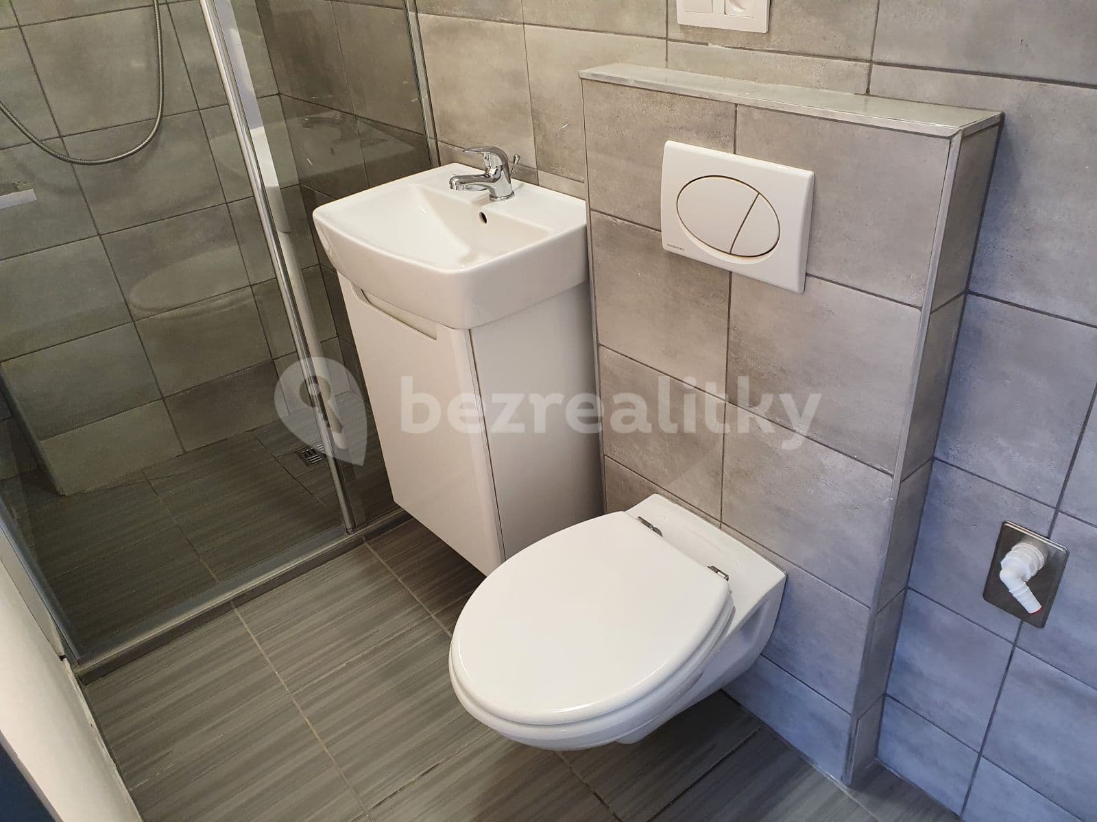 Studio flat to rent, 31 m², Brandýská, Prague, Prague Studio flat to rent, 31 m², Brandýská, Prague, Prague