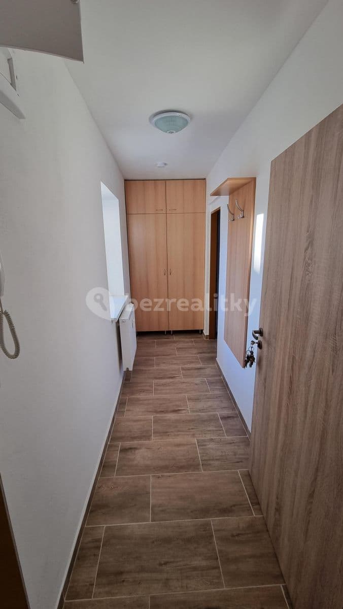 1 bedroom with open-plan kitchen flat to rent, 50 m², Charbulova, Brno, Jihomoravský Region 1 bedroom with open-plan kitchen flat to rent, 50 m², Charbulova, Brno, Jihomoravský Region
