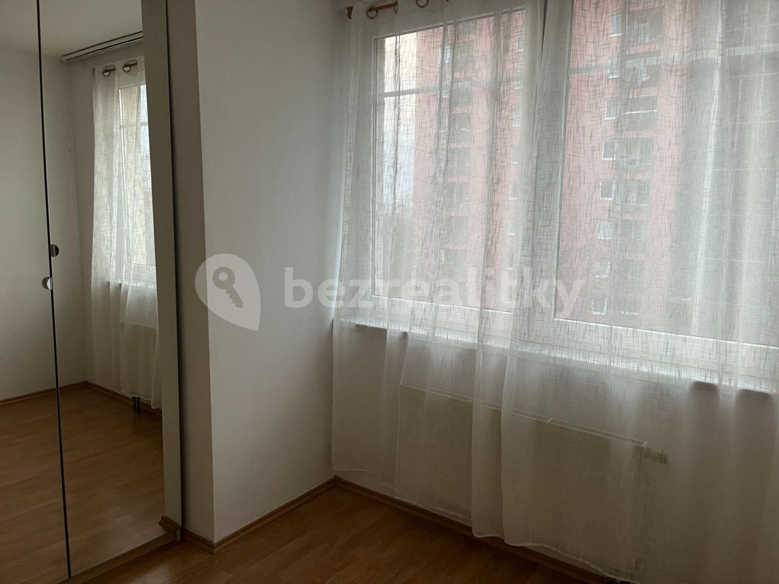1 bedroom with open-plan kitchen flat to rent, 47 m², Hnězdenská, Prague, Prague