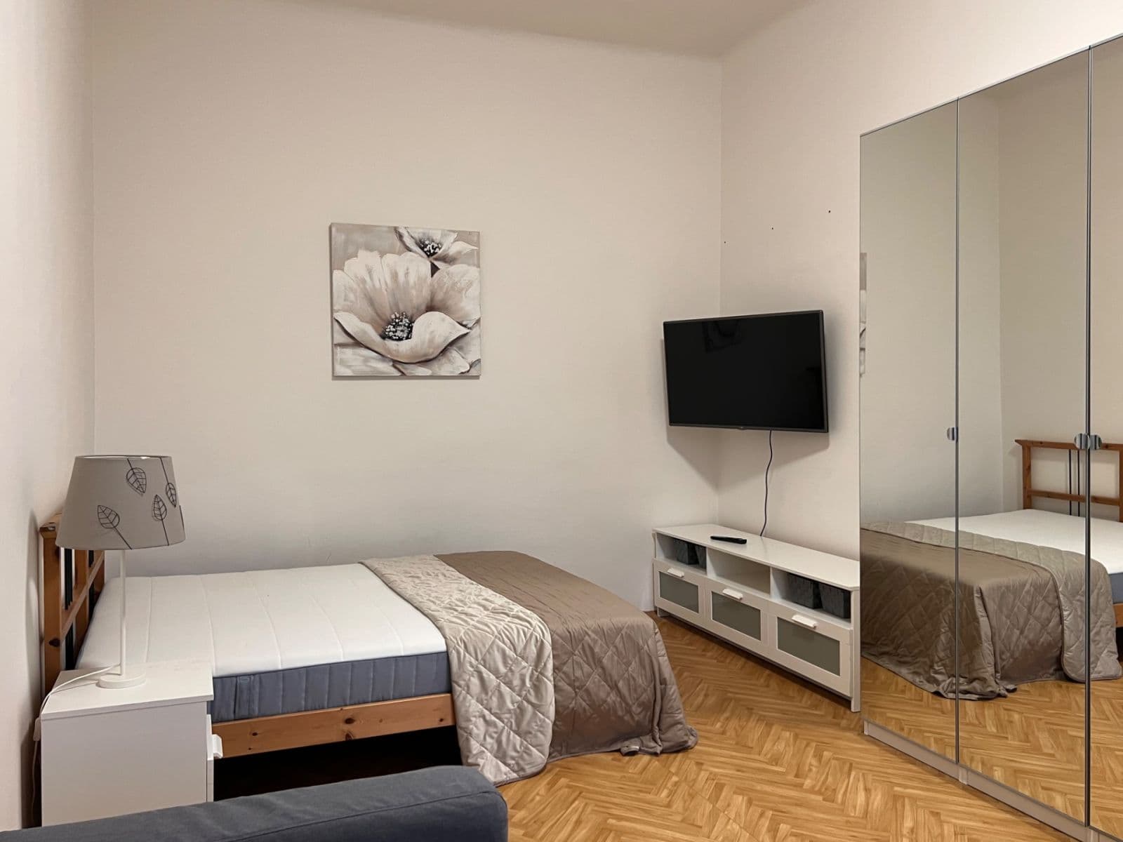 1 bedroom with open-plan kitchen flat to rent, 47 m², Muchova, Prague, Prague 1 bedroom with open-plan kitchen flat to rent, 47 m², Muchova, Prague, Prague