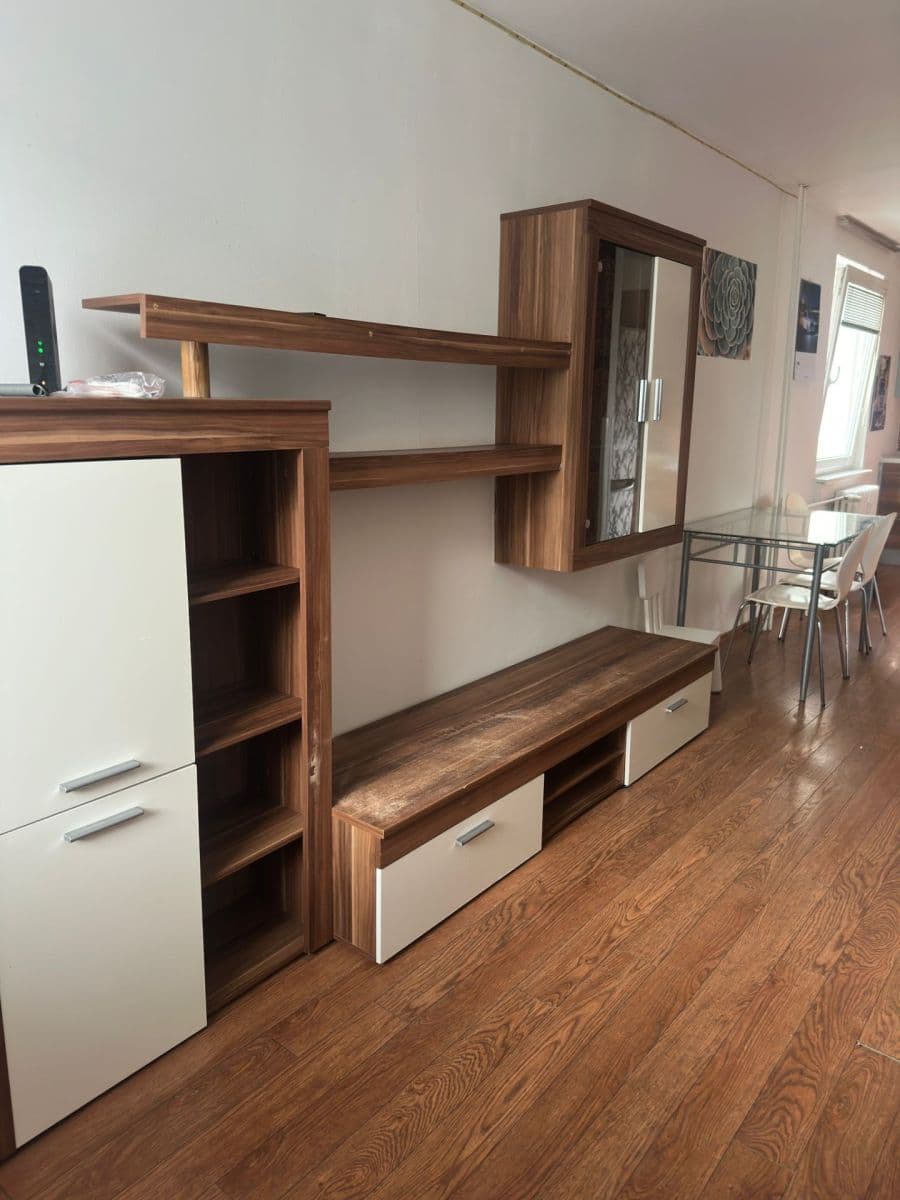 2 bedroom with open-plan kitchen flat to rent, 64 m², Letovská, Prague, Prague 2 bedroom with open-plan kitchen flat to rent, 64 m², Letovská, Prague, Prague