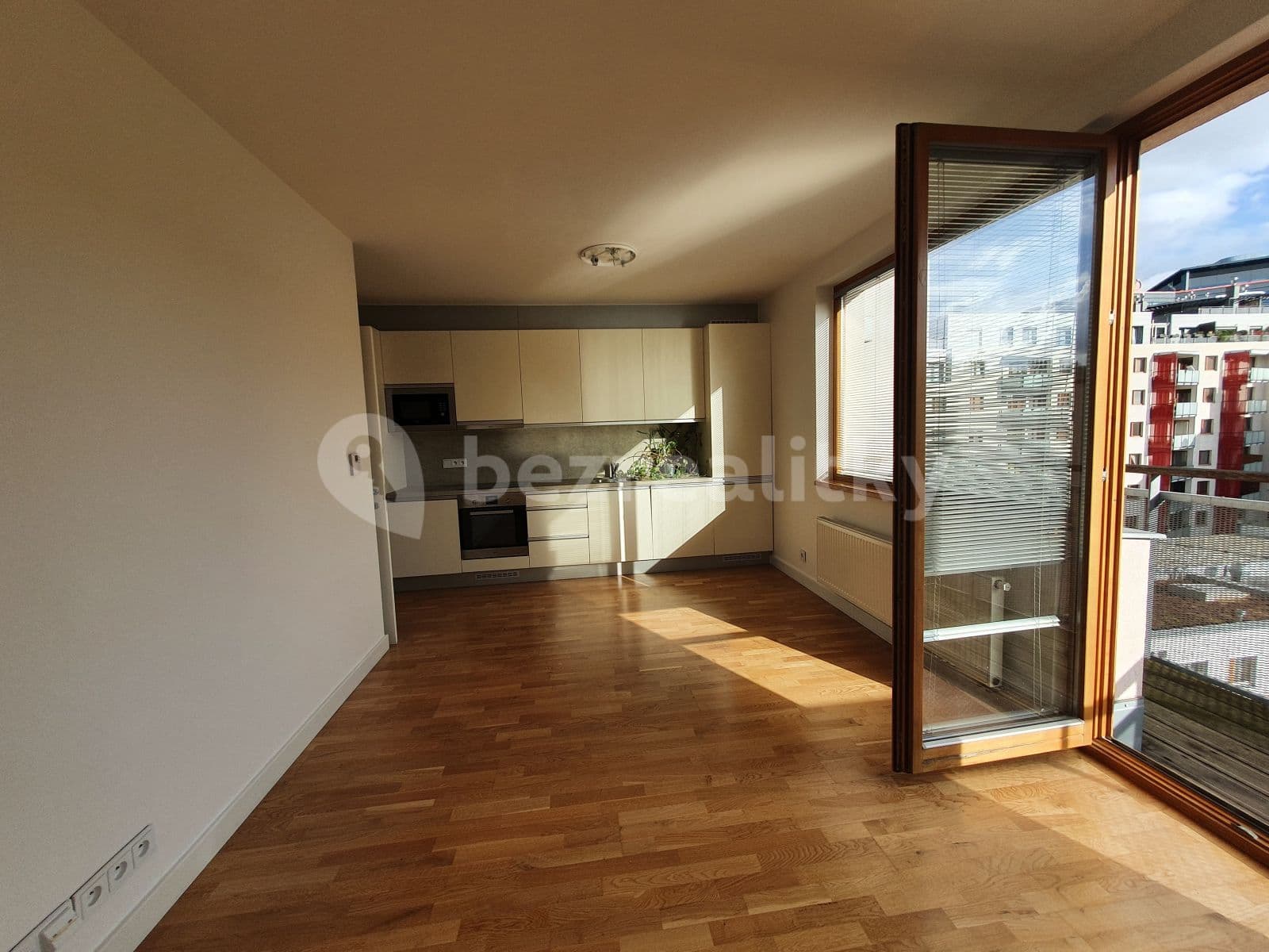 1 bedroom with open-plan kitchen flat to rent, 70 m², Drahobejlova, Prague, Prague 1 bedroom with open-plan kitchen flat to rent, 70 m², Drahobejlova, Prague, Prague