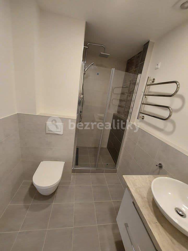 2 bedroom flat to rent, 60 m², Horolezecká, Prague, Prague 2 bedroom flat to rent, 60 m², Horolezecká, Prague, Prague