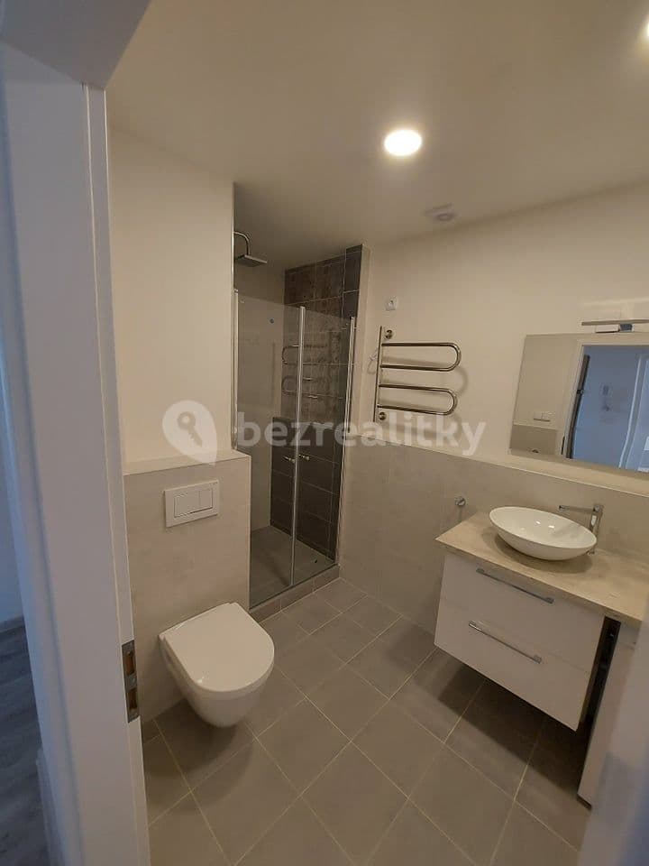 2 bedroom flat to rent, 60 m², Horolezecká, Prague, Prague 2 bedroom flat to rent, 60 m², Horolezecká, Prague, Prague