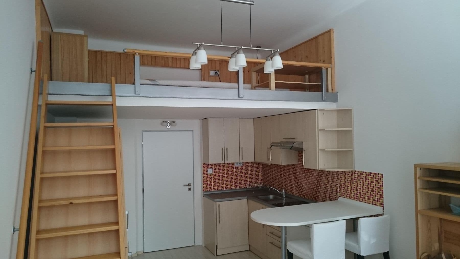 Studio flat to rent, 26 m², Čelakovského, Plzeň, Plzeňský Region Studio flat to rent, 26 m², Čelakovského, Plzeň, Plzeňský Region