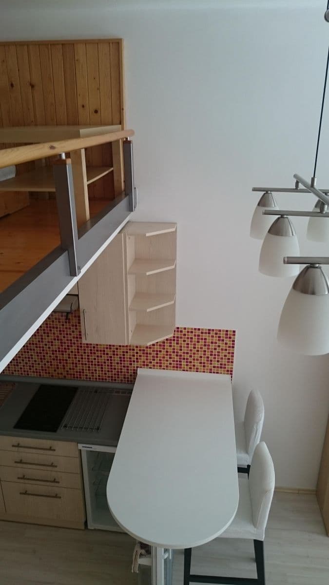 Studio flat to rent, 26 m², Čelakovského, Plzeň, Plzeňský Region Studio flat to rent, 26 m², Čelakovského, Plzeň, Plzeňský Region