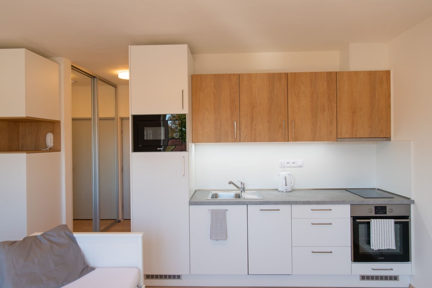 Studio flat to rent, 30 m², Zálešná II, Zlín, Zlínský Region Studio flat to rent, 30 m², Zálešná II, Zlín, Zlínský Region