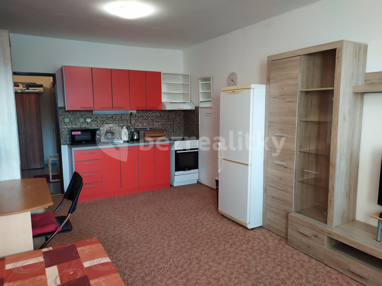 Small studio flat to rent, 30 m², Vehlovická, Prague, Prague Small studio flat to rent, 30 m², Vehlovická, Prague, Prague