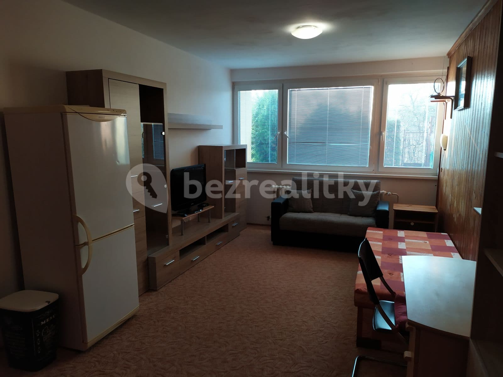 Small studio flat to rent, 30 m², Vehlovická, Prague, Prague Small studio flat to rent, 30 m², Vehlovická, Prague, Prague