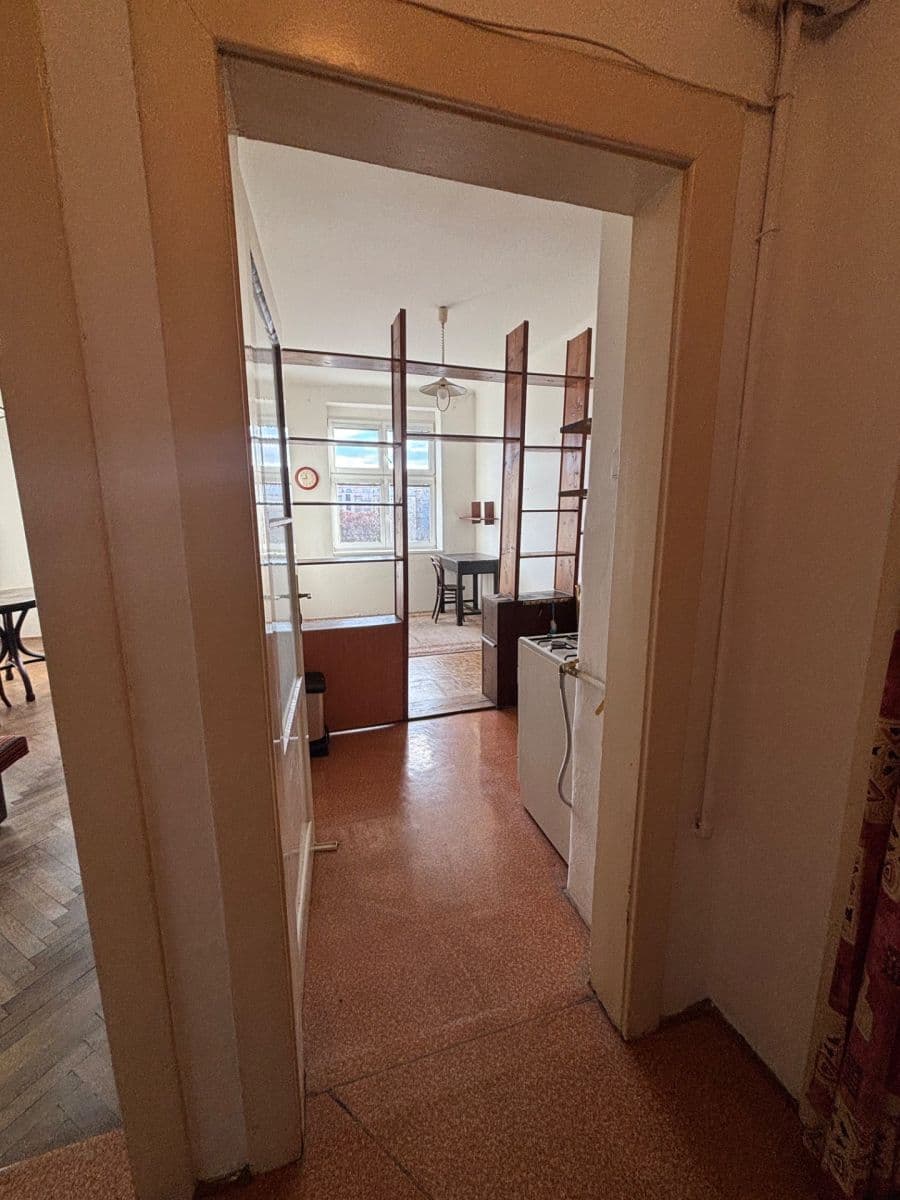 1 bedroom flat to rent, 40 m², Pod Lázní, Prague, Prague 1 bedroom flat to rent, 40 m², Pod Lázní, Prague, Prague