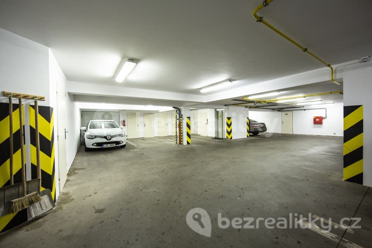 1 bedroom with open-plan kitchen flat to rent, 56 m², Karlovarská, Prague, Prague 1 bedroom with open-plan kitchen flat to rent, 56 m², Karlovarská, Prague, Prague