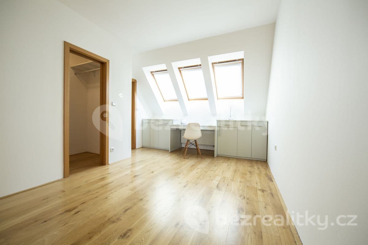 1 bedroom with open-plan kitchen flat to rent, 56 m², Karlovarská, Prague, Prague 1 bedroom with open-plan kitchen flat to rent, 56 m², Karlovarská, Prague, Prague