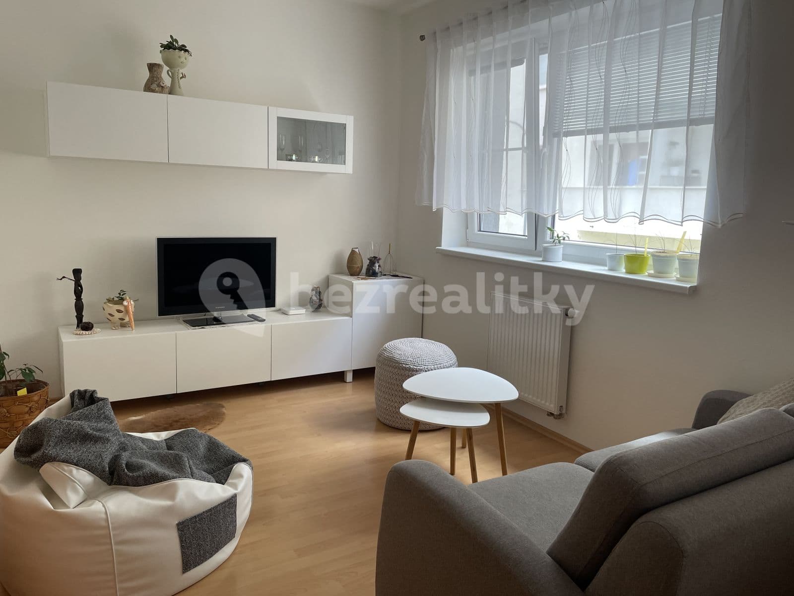 1 bedroom with open-plan kitchen flat to rent, 39 m², Klíčova, Brno, Jihomoravský Region 1 bedroom with open-plan kitchen flat to rent, 39 m², Klíčova, Brno, Jihomoravský Region