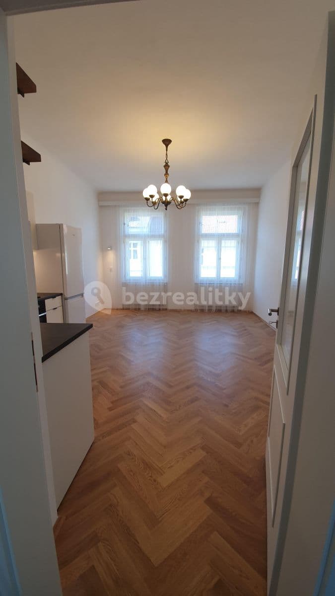 1 bedroom with open-plan kitchen flat to rent, 56 m², Budečská, Prague, Prague 1 bedroom with open-plan kitchen flat to rent, 56 m², Budečská, Prague, Prague