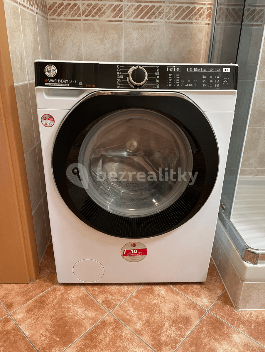 1 bedroom with open-plan kitchen flat to rent, 50 m², Neumannova, Prague, Prague 1 bedroom with open-plan kitchen flat to rent, 50 m², Neumannova, Prague, Prague