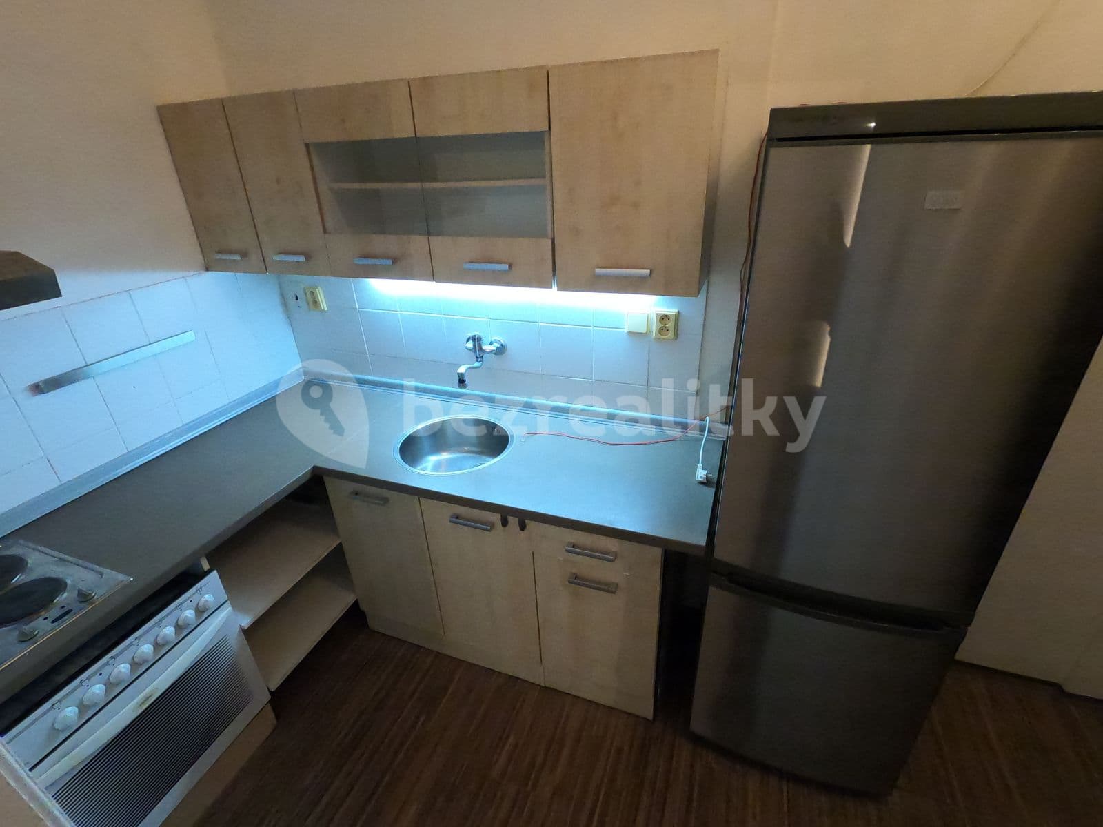 1 bedroom with open-plan kitchen flat to rent, 43 m², Rostislavova, Prague, Prague 1 bedroom with open-plan kitchen flat to rent, 43 m², Rostislavova, Prague, Prague