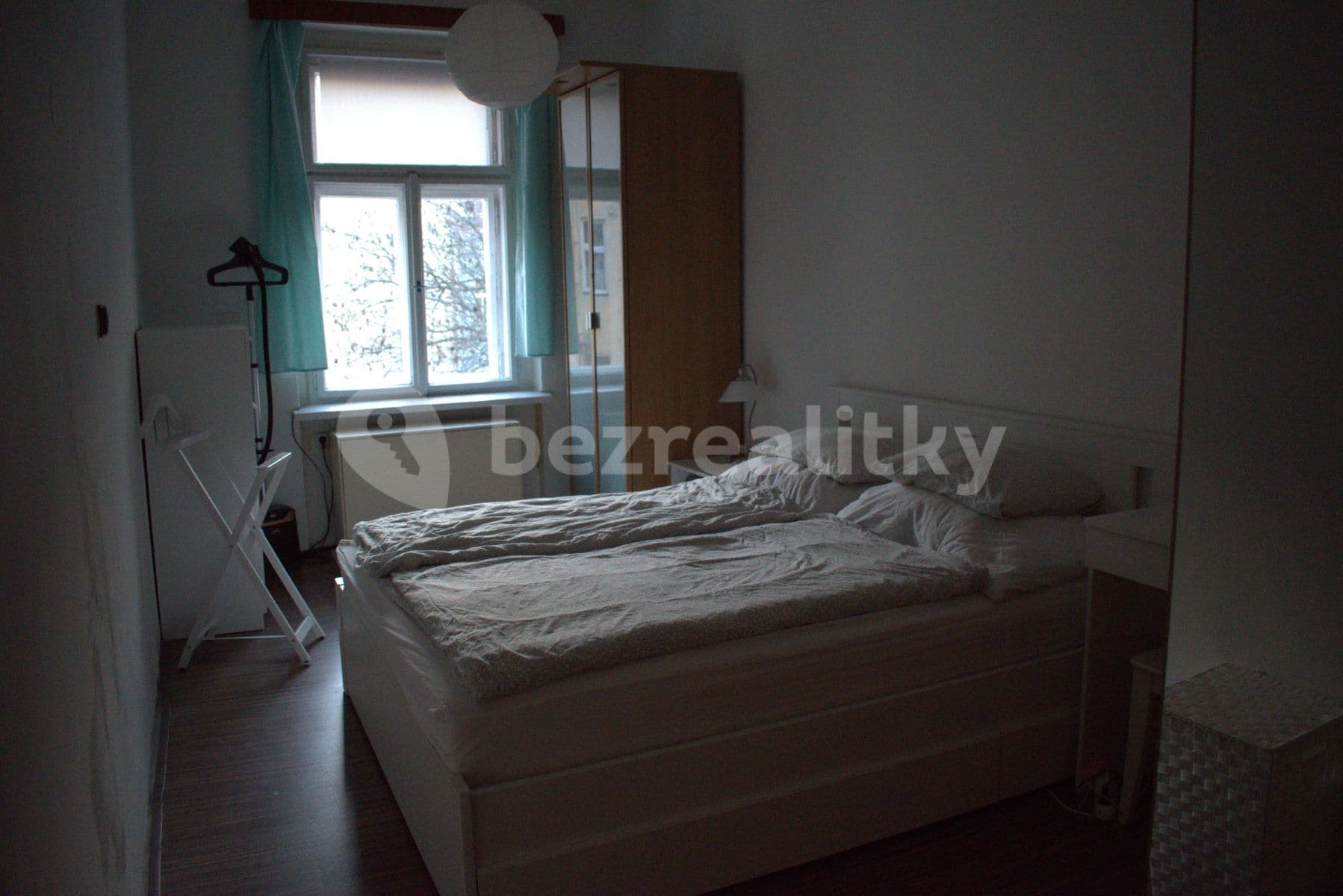 1 bedroom with open-plan kitchen flat to rent, 43 m², Rostislavova, Prague, Prague 1 bedroom with open-plan kitchen flat to rent, 43 m², Rostislavova, Prague, Prague
