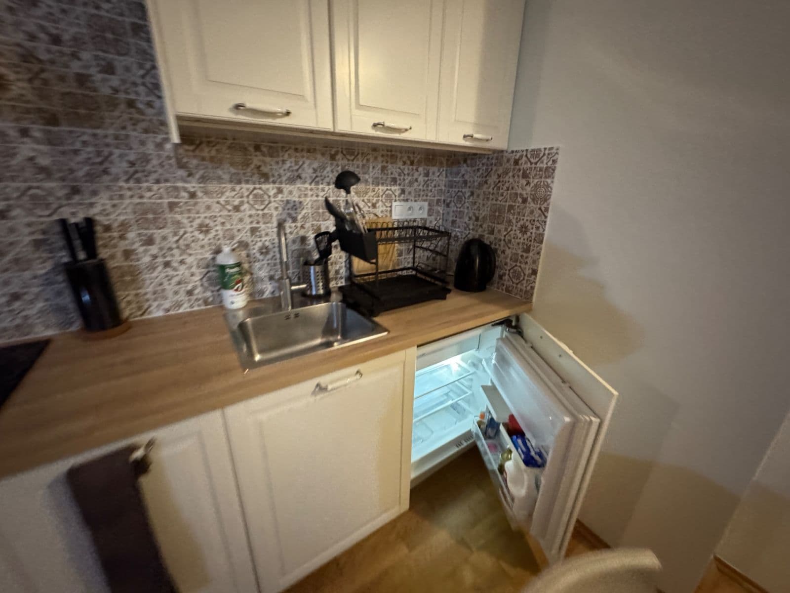 1 bedroom with open-plan kitchen flat to rent, 55 m², Rumunská, Prague, Prague 1 bedroom with open-plan kitchen flat to rent, 55 m², Rumunská, Prague, Prague